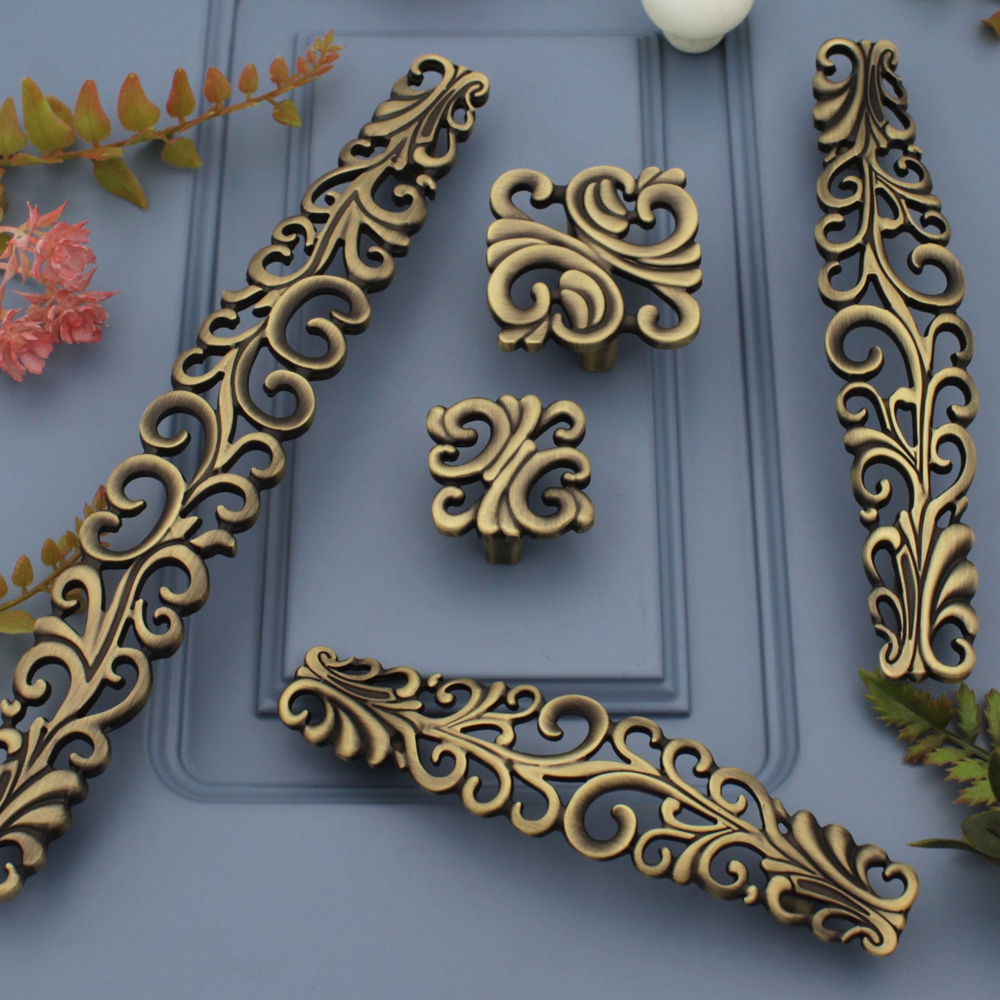 Bronze Carving Handles Pulls Cabinet Drawer Dresser Furniture Knob Handle Pulls - 1 pcs