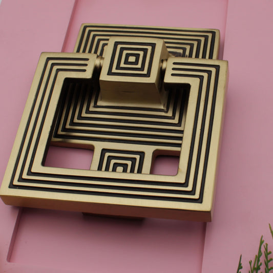 Modern square door knocker in brass / brass knocker  Brass front door knocker | beautiful front door decor | Unique Front Door Furniture